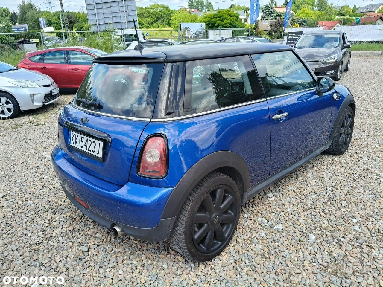MINI ONE Standard - 3
