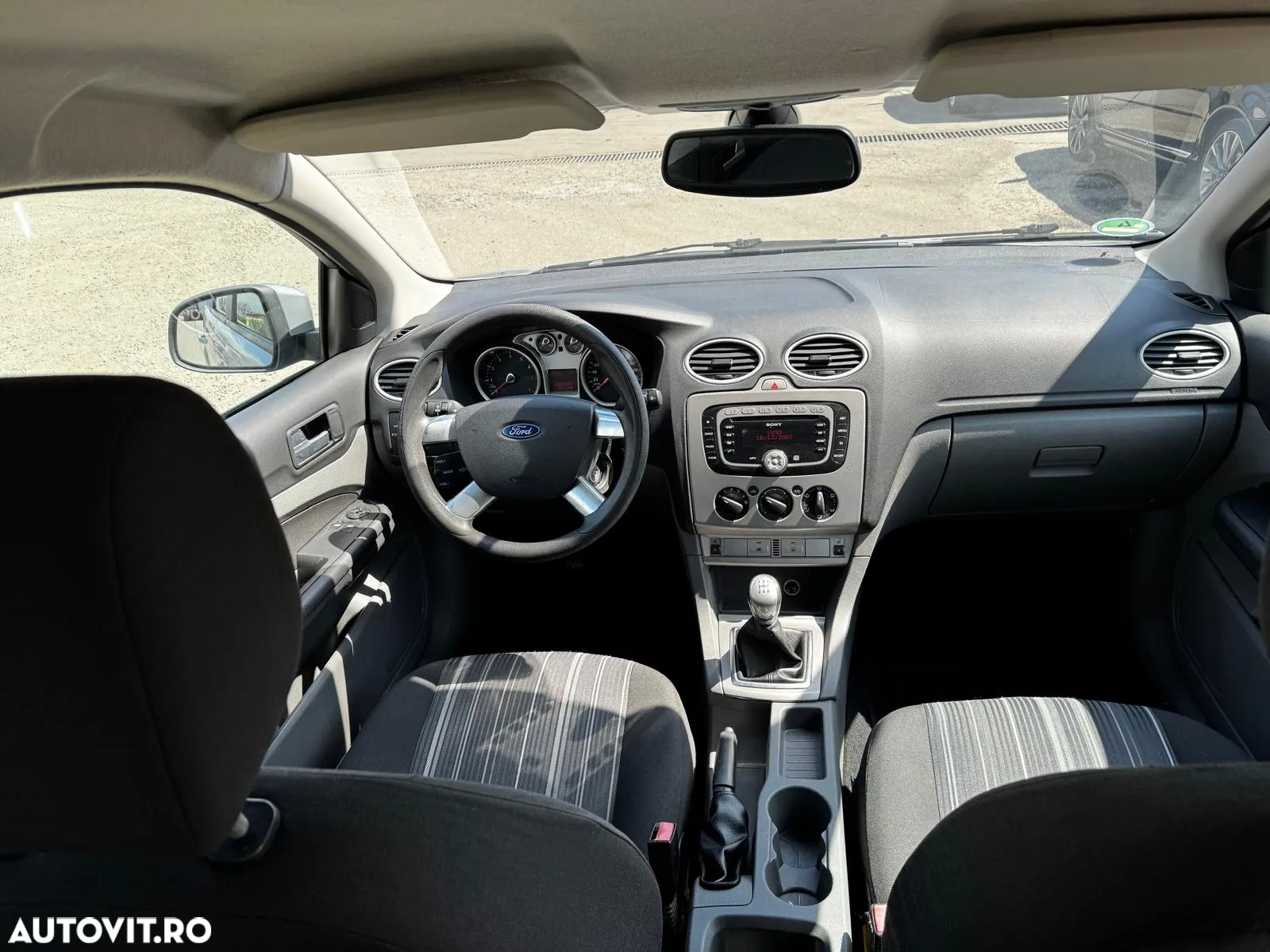 Ford Focus 1.6 16V Silver Magic - 11