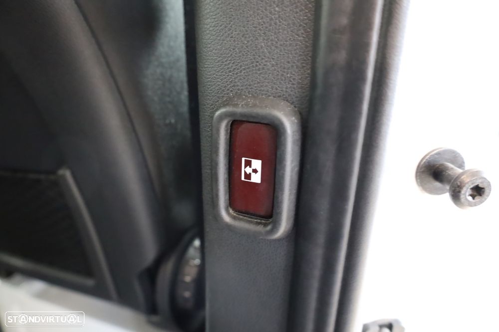 Mercedes-Benz Sprinter 315 CDI/43 Luxo (2+2+2+3) - 13