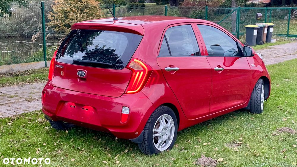Kia Picanto 1.0 L - 5