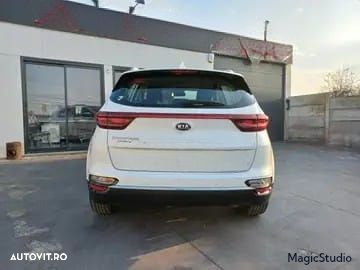 Kia Sportage - 10