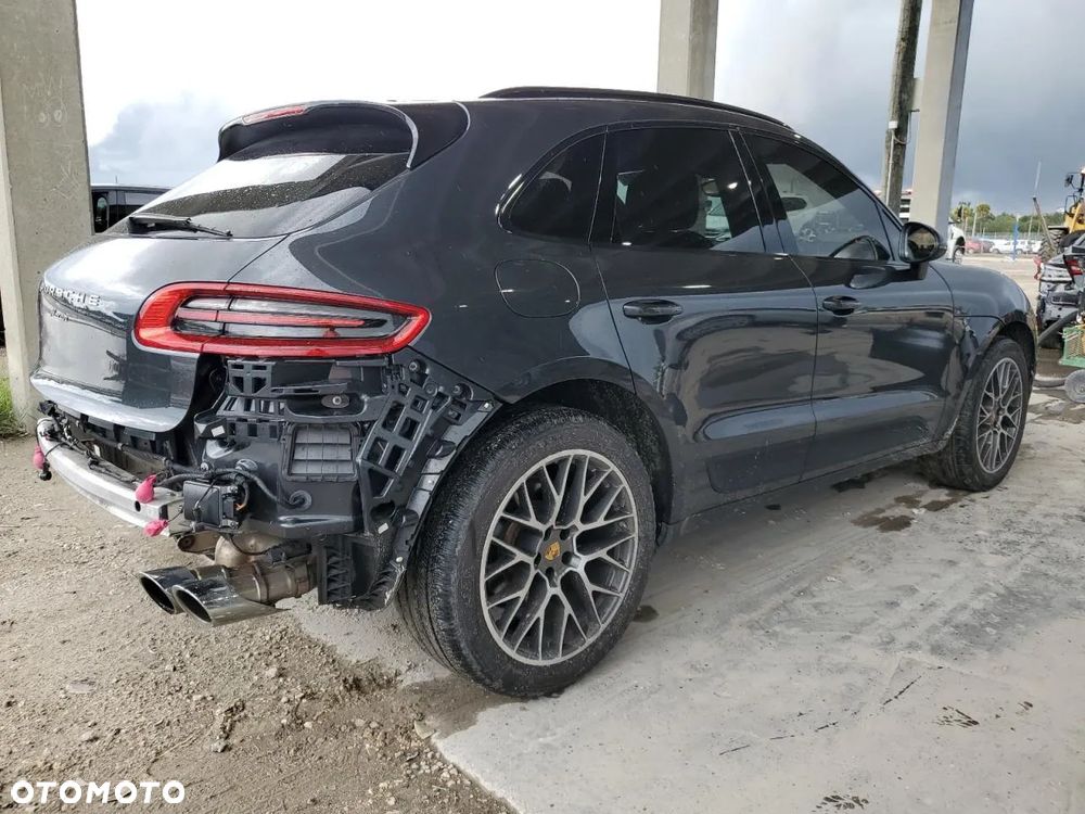 Porsche Macan - 5