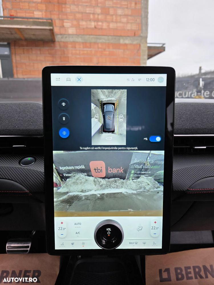 Ford Mustang Mach-E AWD PREMIUM - 18