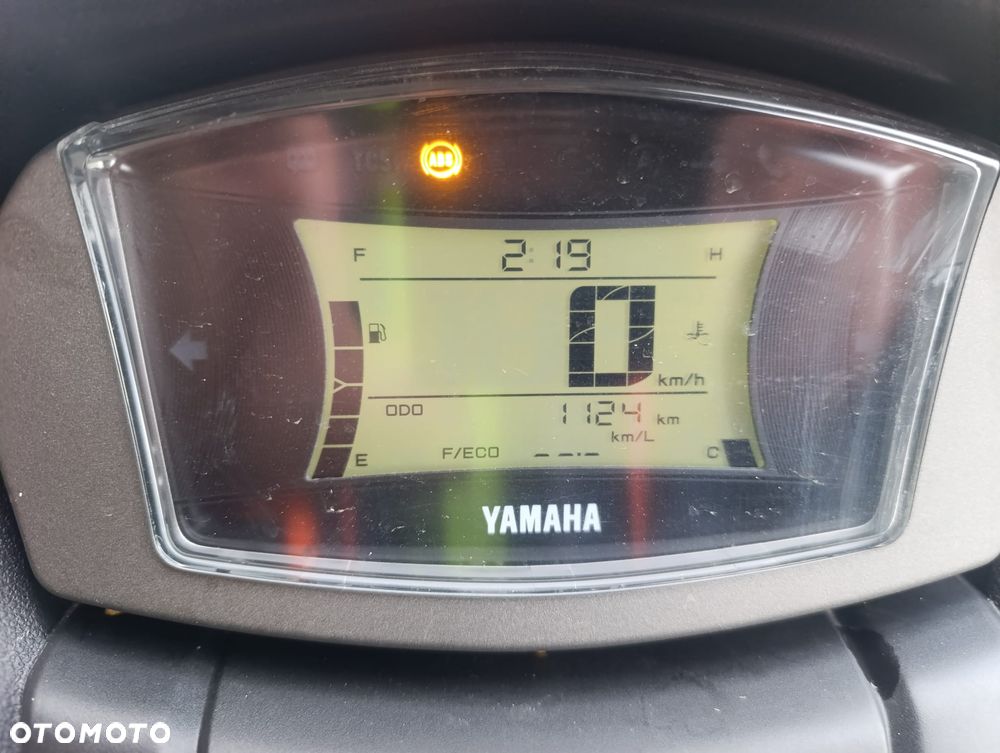Yamaha NMAX - 17
