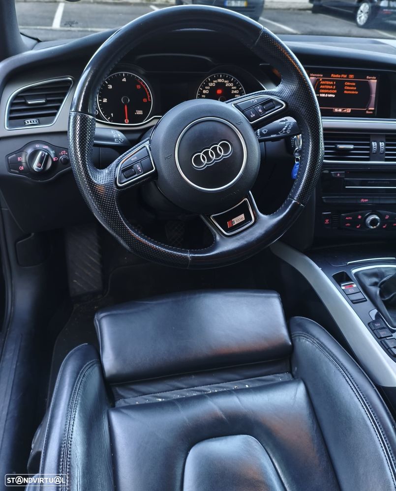 Audi A4 Avant 2.0 TDI DPF S line Sport Pack - 4