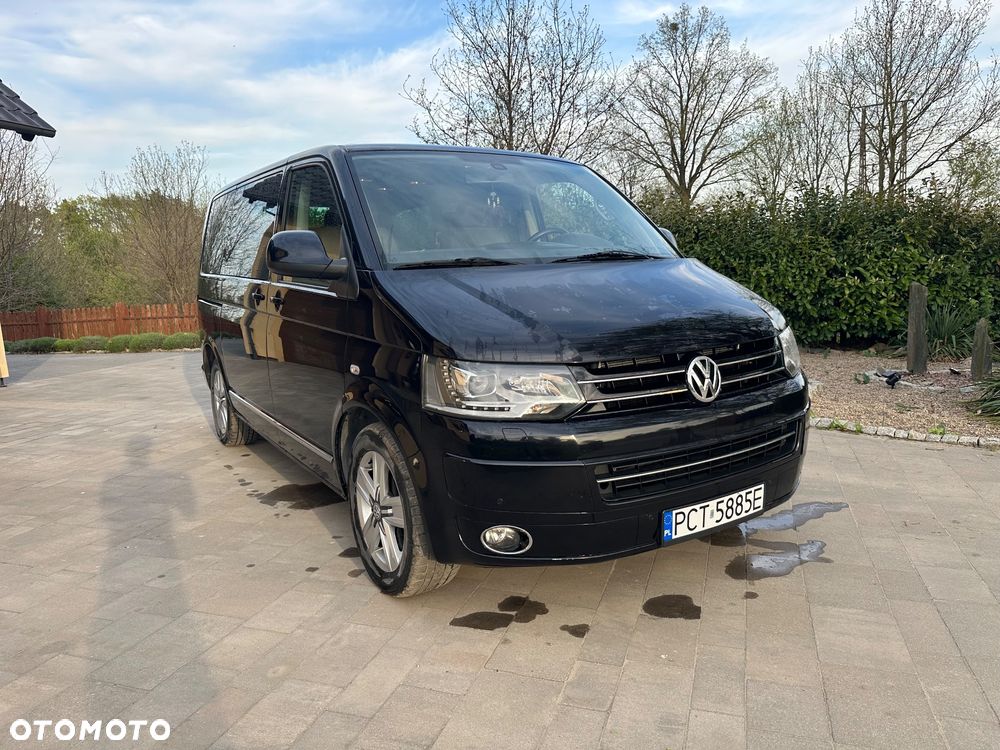 Volkswagen Multivan - 1