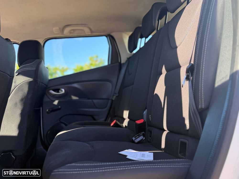 Renault Clio Sport Tourer (Energy) dCi 90 Bose Edition - 15