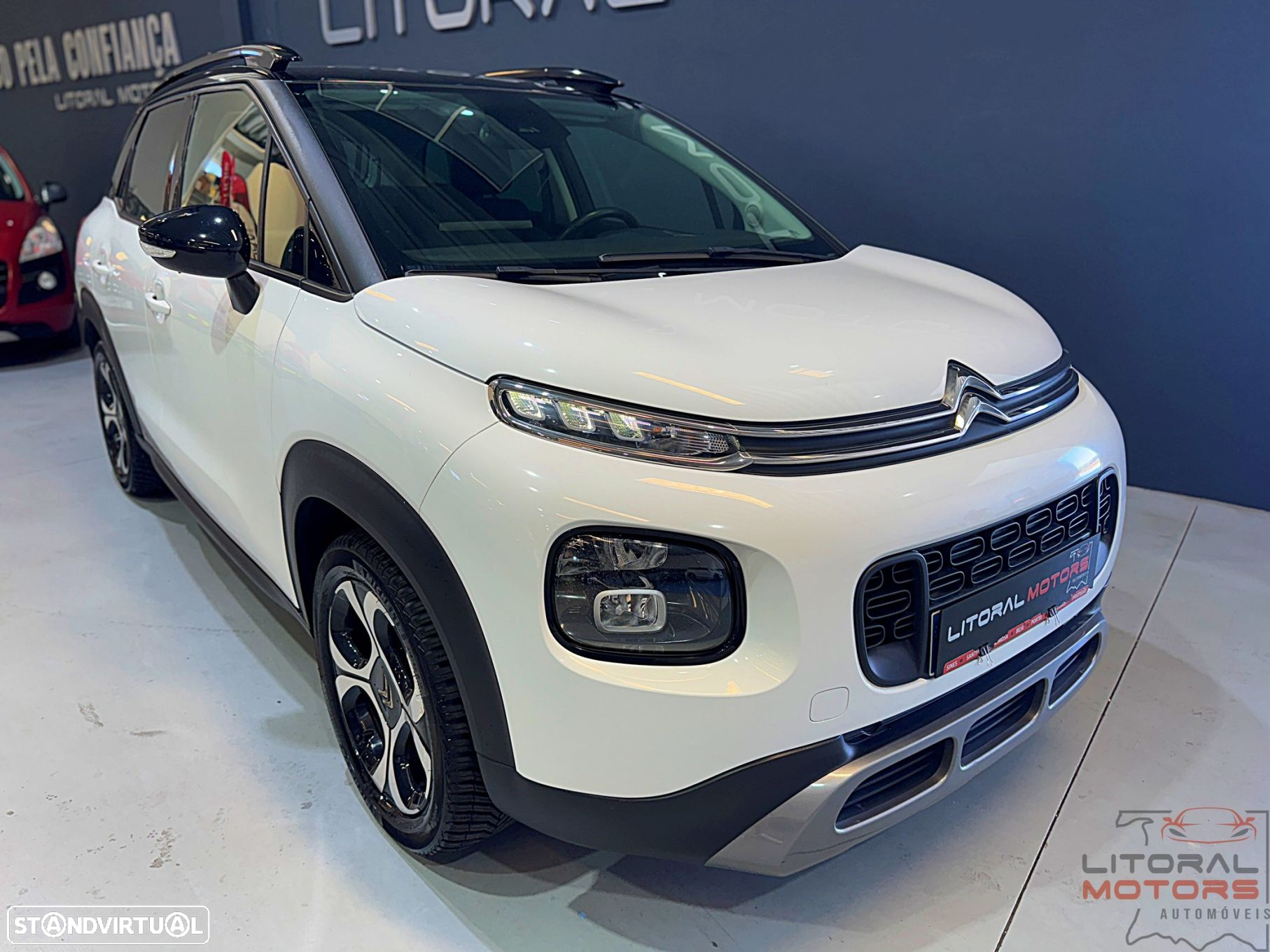 Citroën C3 Aircross 1.2 PureTech Shine EAT6 - 3