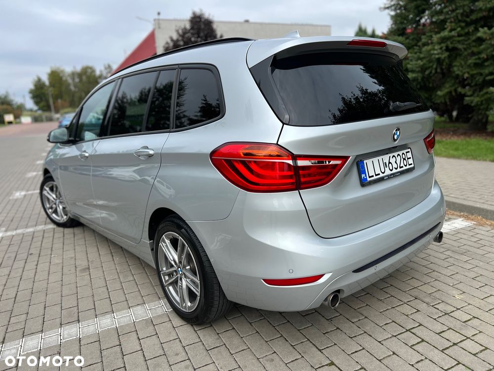 BMW Seria 2 220i Gran Tourer Sport-Aut Sport Line - 6