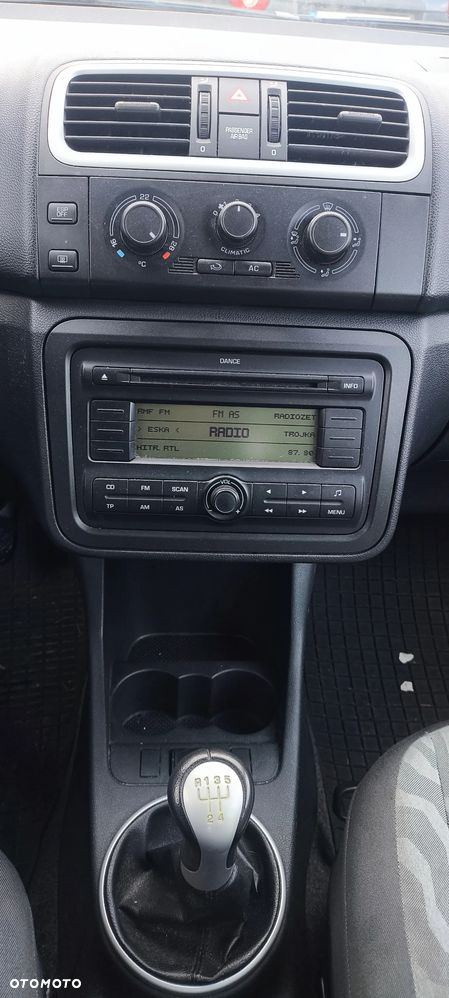 Skoda Fabia - 23