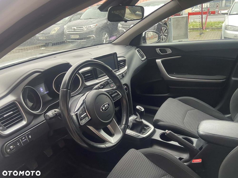 Kia Ceed 1.0 T-GDI OPF Spirit - 10