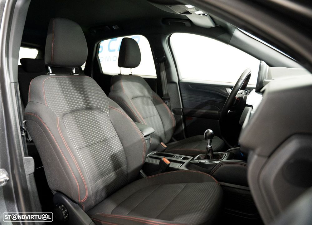 Ford Kuga 1.5 EcoBoost ST-Line - 15