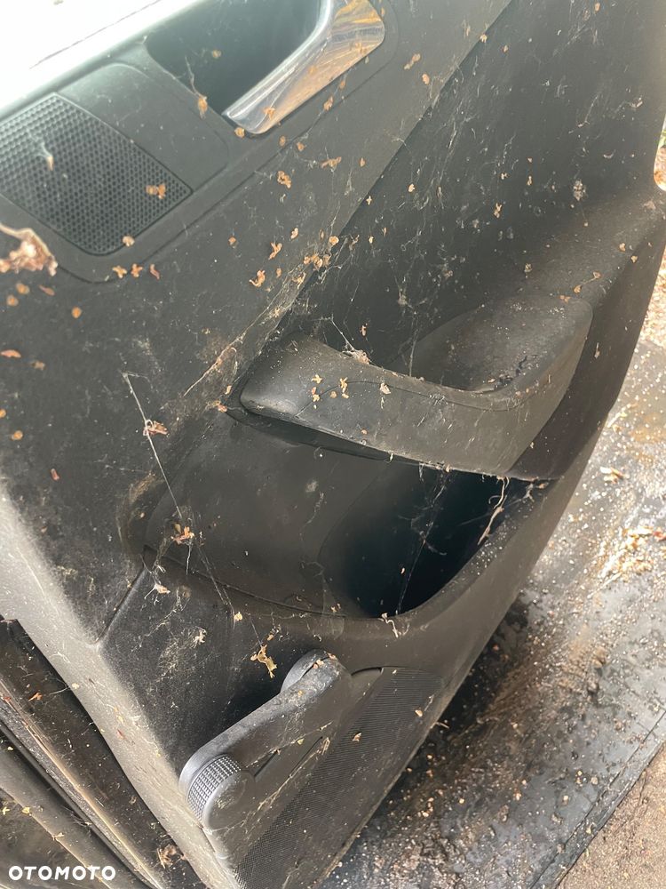 VW PASSAT B6  DRZWI CZARNE LC9x prawe tył - 6