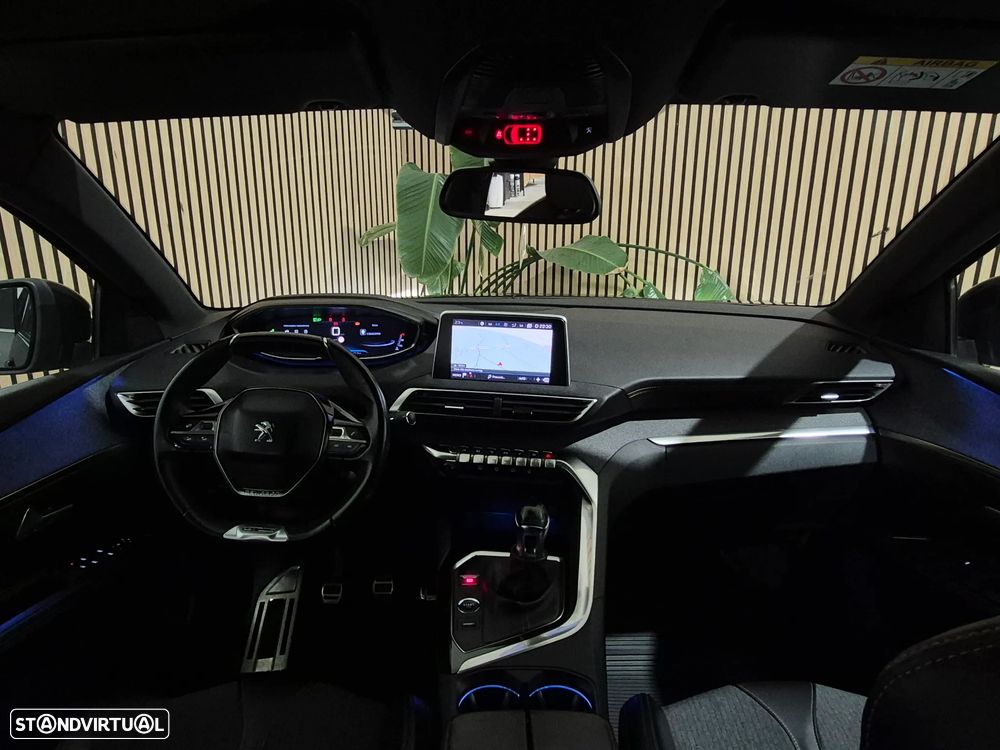 Peugeot 5008 1.6 BlueHDi GT Line - 28