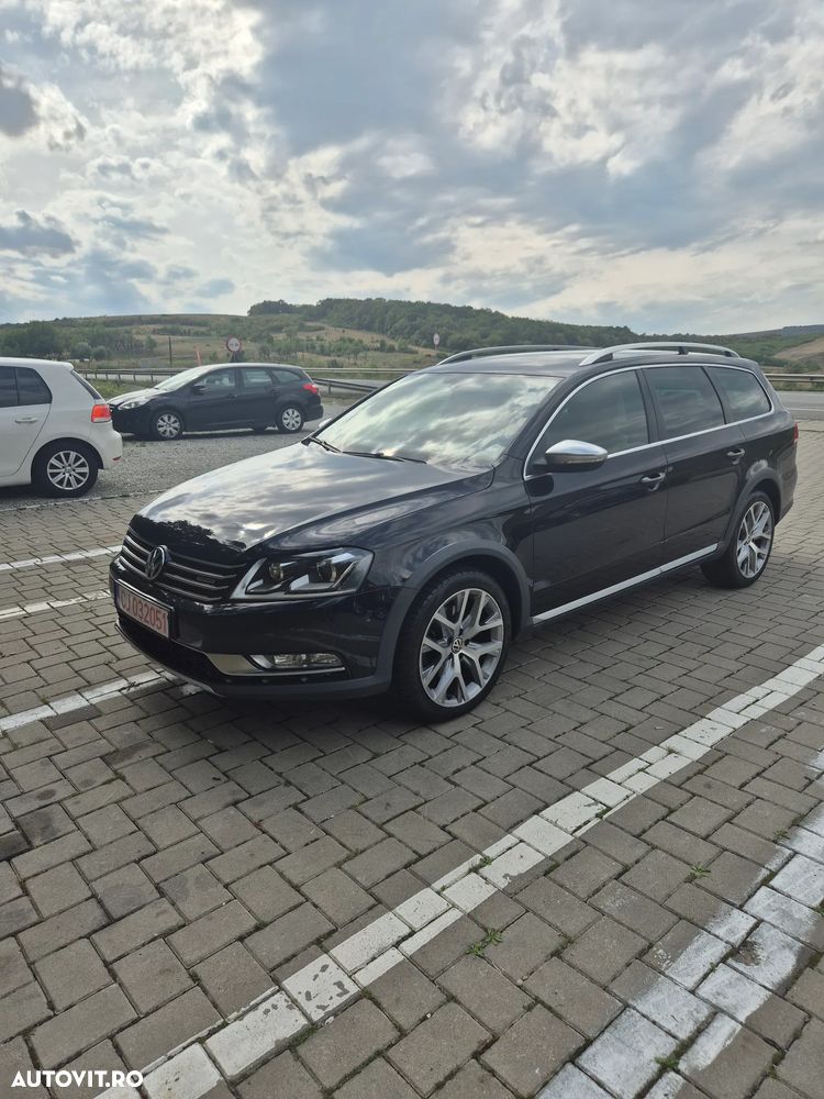 Volkswagen Passat Alltrack - 1