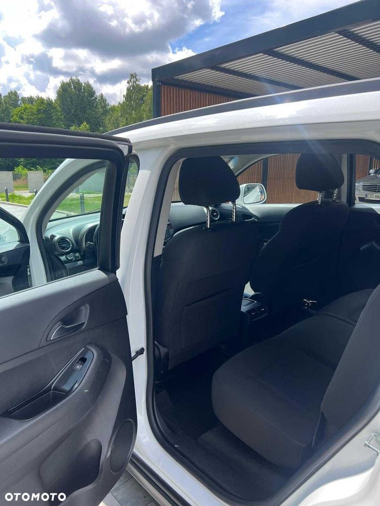 Chevrolet Orlando - 8