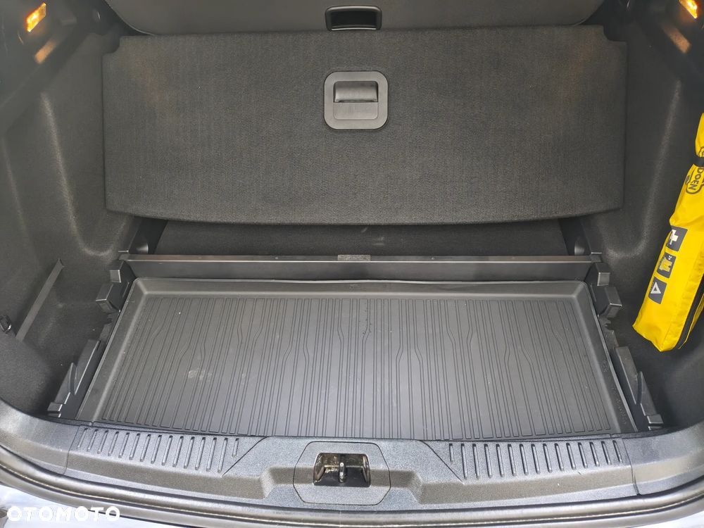 Ford Focus 1.0 EcoBoost mHEV Connected - 30
