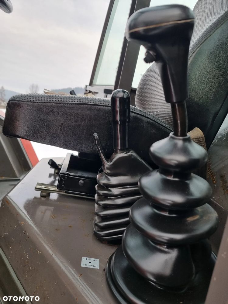 Manitou M30-4 T Wózek Widłowy 4X4 TERENOWY JAK NOWY! 2013r z Norwegii. Silnik PERKINS TURBO 100KM! DEKRA do 2026roku! 3 tony Udzwig! Posuw wideł Hydrauliczny! Jazda REWERS+4 biegi. Ani deka luzów czy wycieków! Zadbana Maszyna! - 29