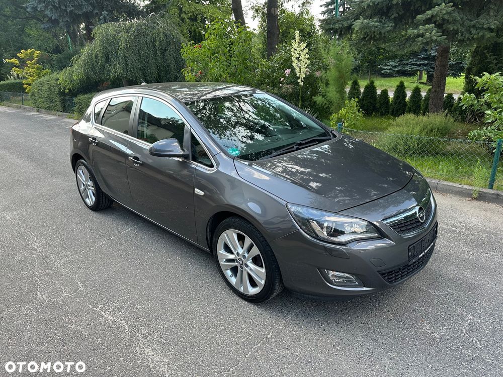 Opel Astra - 1