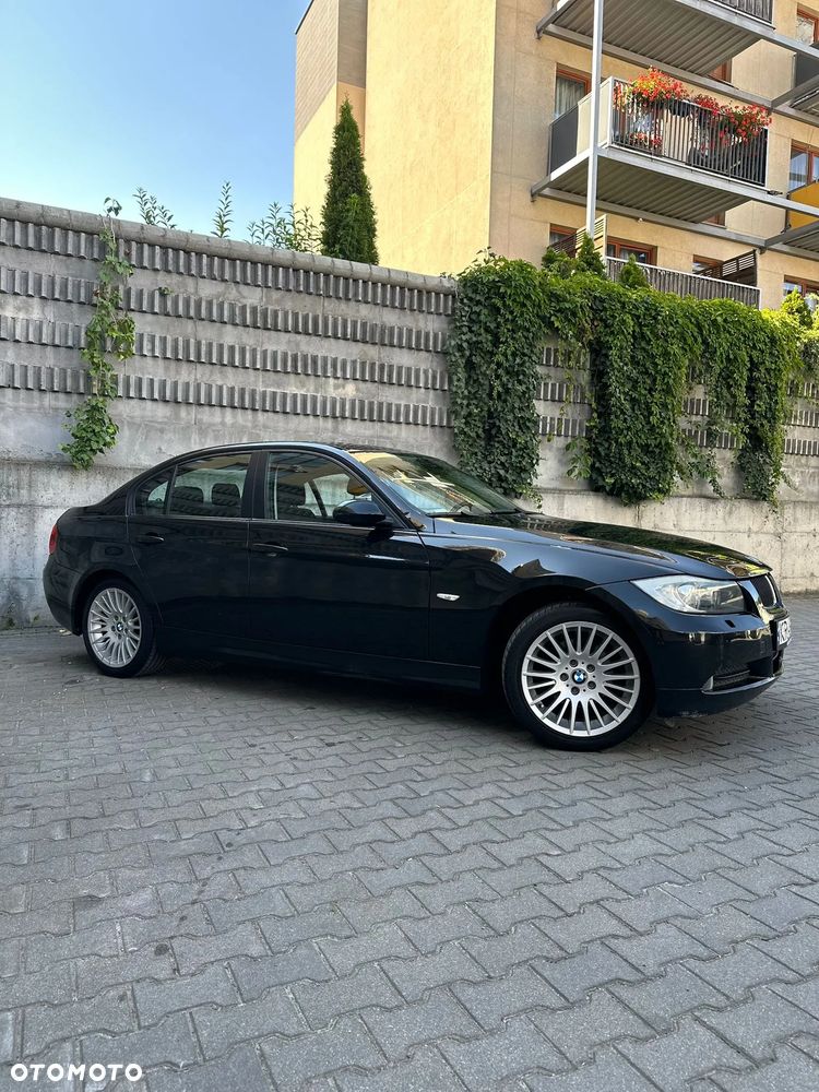 BMW Seria 3 320i - 13
