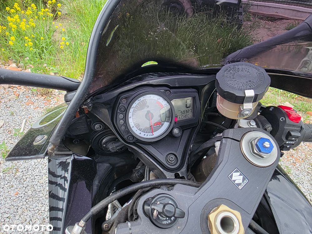 Suzuki GSX-R - 11