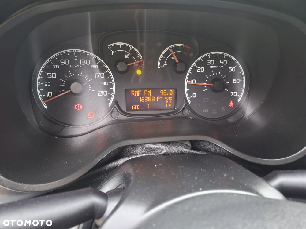 Fiat Doblo 1.6 16V Multijet Start&Stopp Dualogic Emotion Family - 26