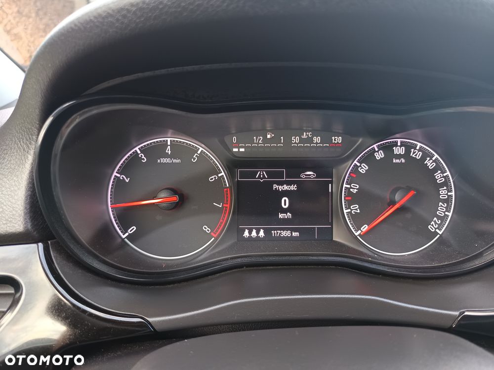 Opel Corsa - 8