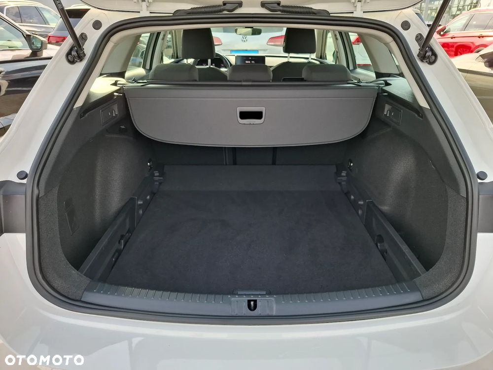 Seat Leon Sportstourer 2.0 TDI DSG Style - 15