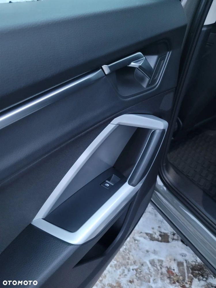 Audi Q3 35 TDI S tronic - 12