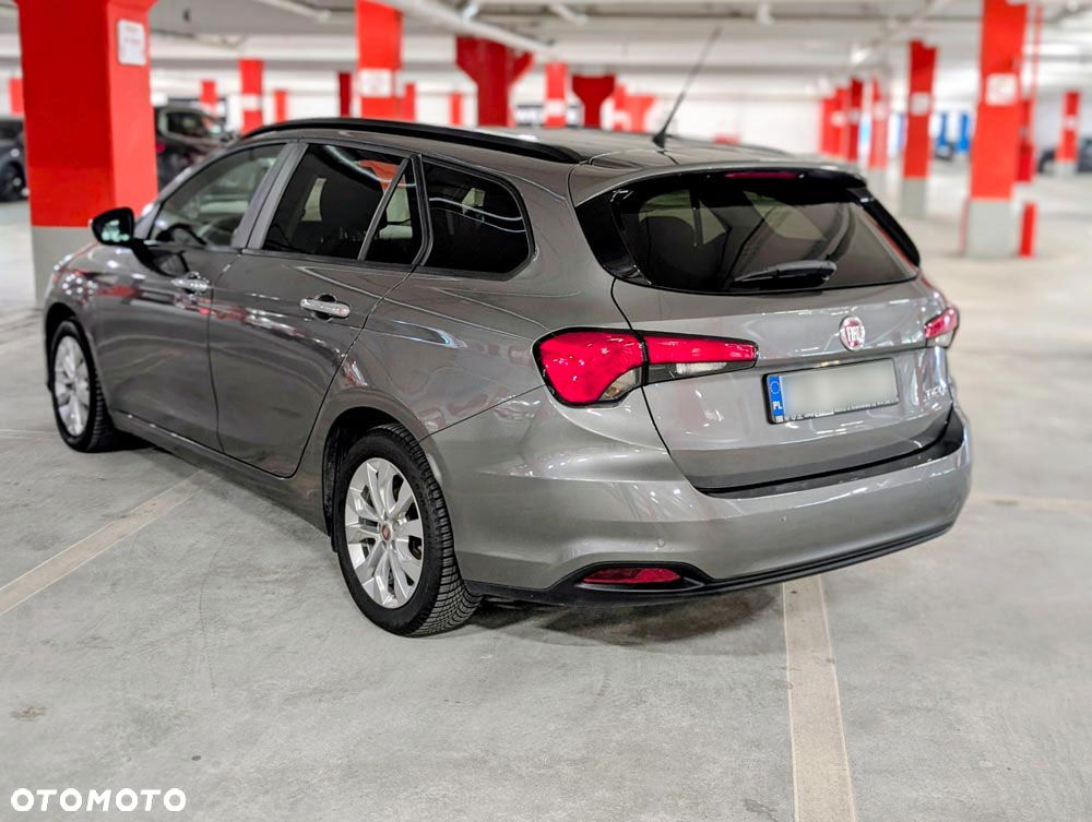 Fiat Tipo 1.4 T-Jet 16v Easy - 4
