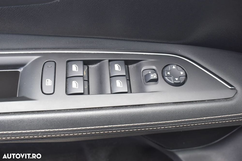 Peugeot 3008 2.0 BlueHDI S&S EAT6 GT - 33