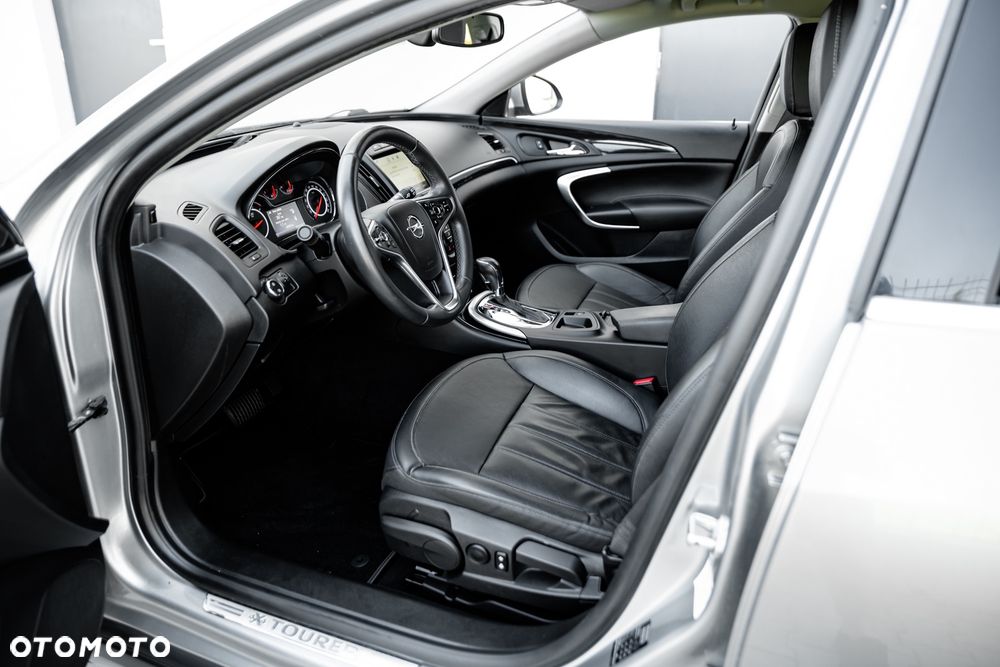 Opel Insignia CT 2.0 CDTI 4x4 - 17
