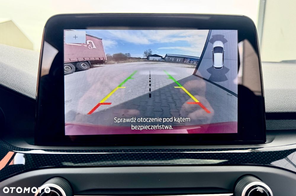 Ford Focus 1.5 EcoBoost STart-Stopp-System ST-LINE - 34