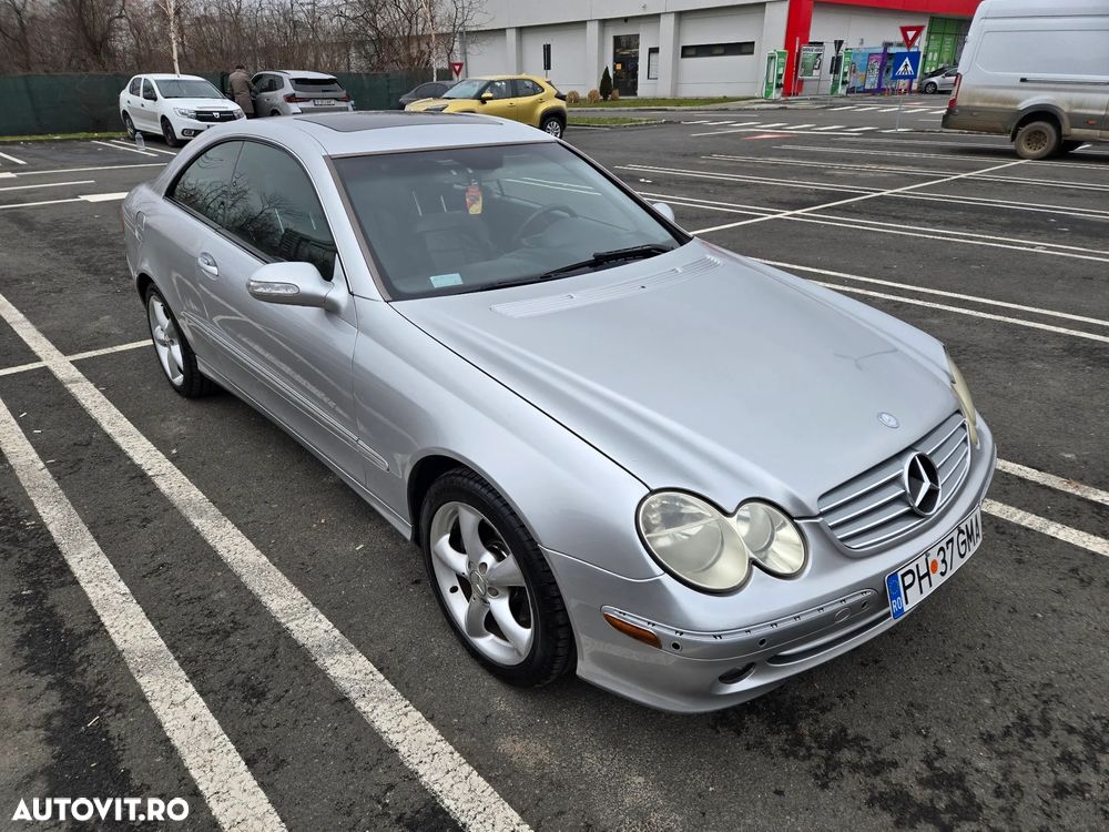 Mercedes-Benz CLK 350 7G-TRONIC Avantgarde Sport Edition - 4