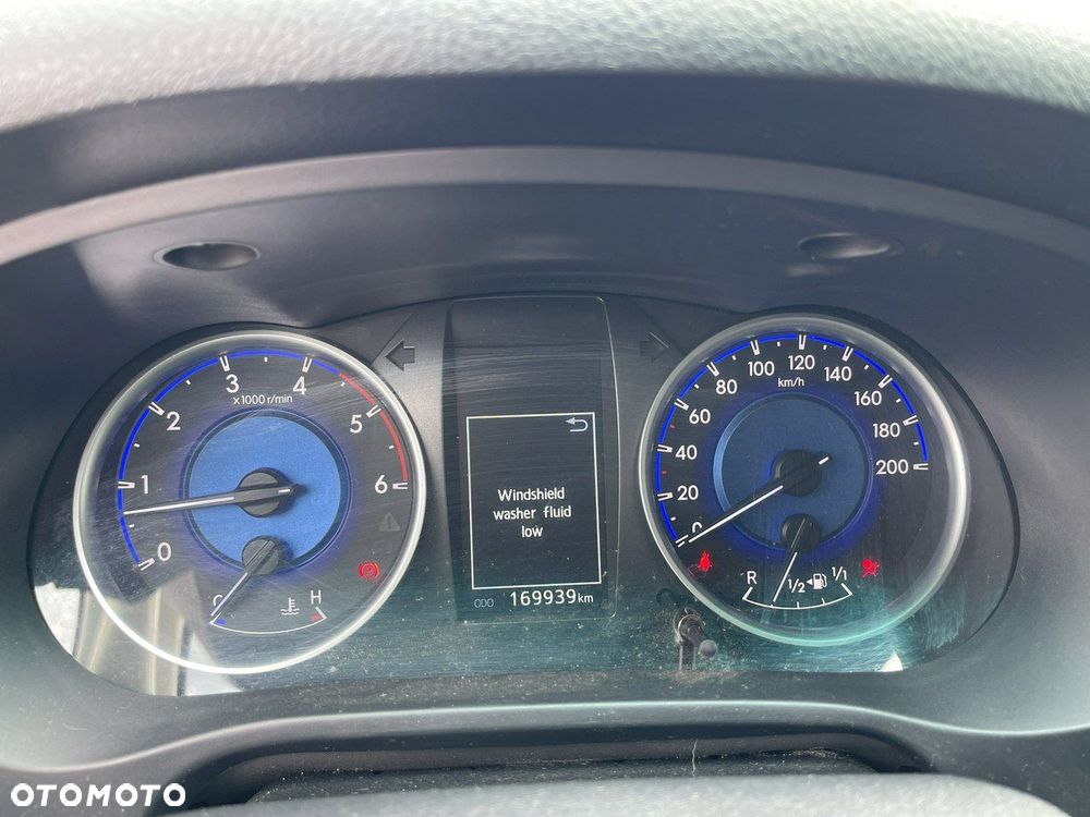 Toyota Hilux 2.4 D-4D Double Cab DL 4x4 - 7