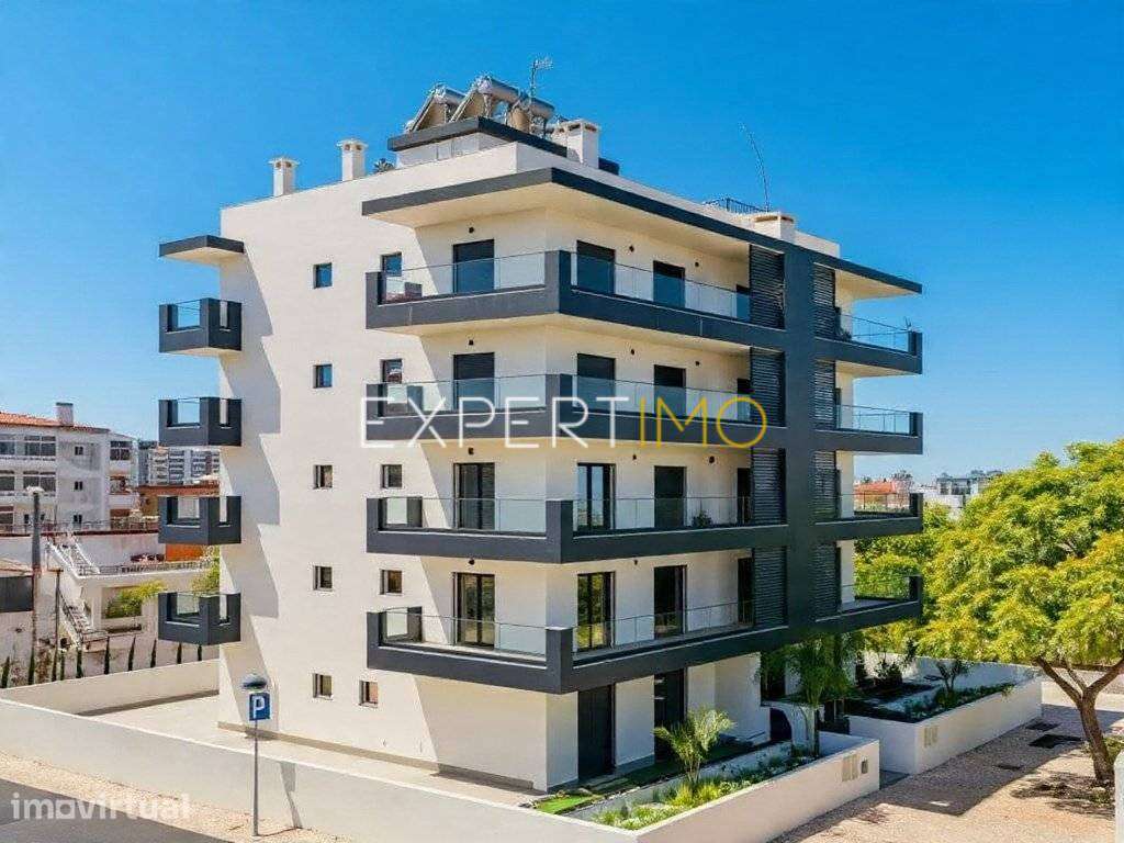 Apartamento T2 NOVO com garagem, arrecadação e piscina - Grande imagem: 2/59