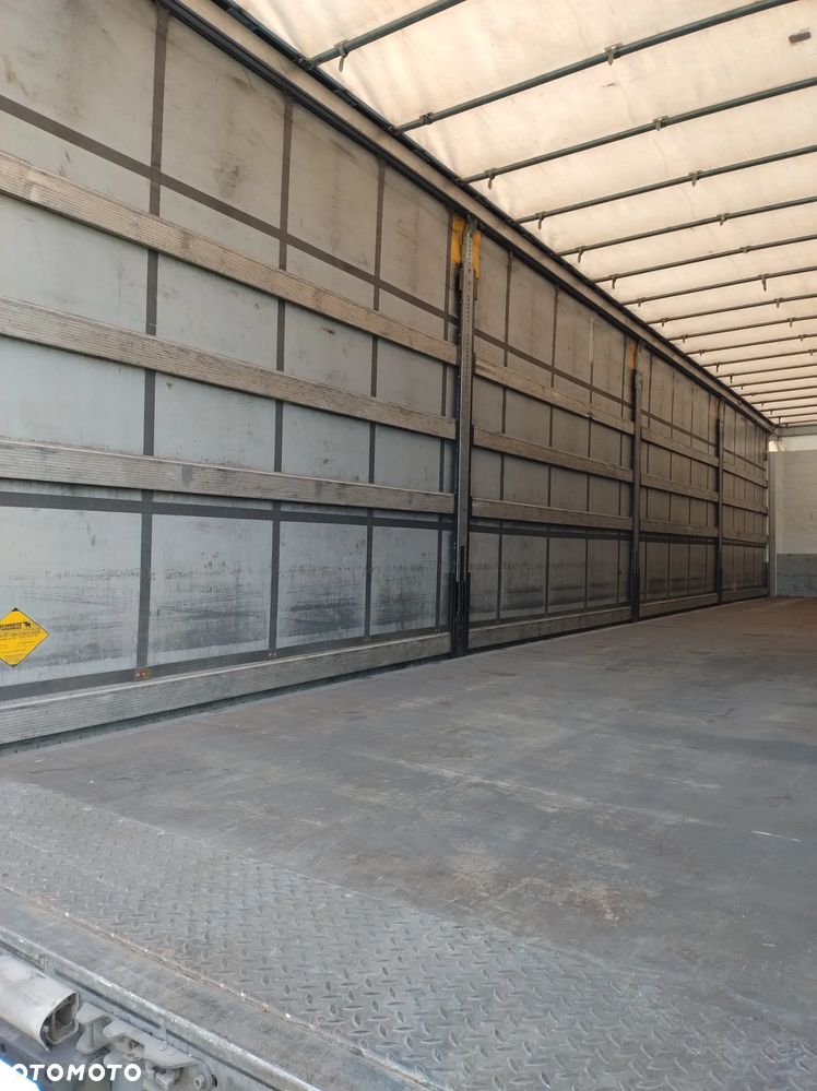 Schmitz Cargobull SCB*S3T - 18