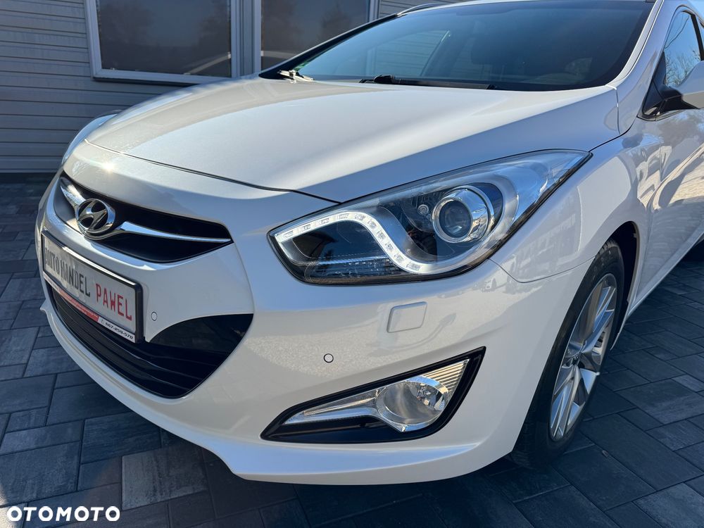 Hyundai i40 i40cw 1.7 CRDi Automatik Premium - 14