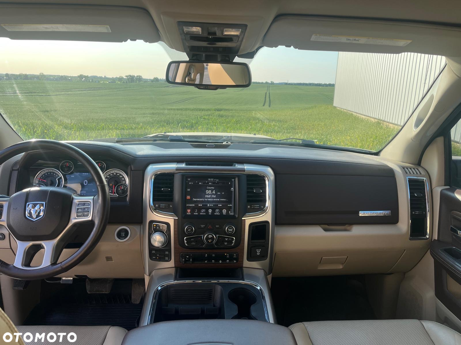 Dodge RAM 1500 5.7 4x4 - 10