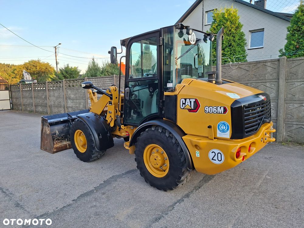 Caterpillar CAT 906 M - 4
