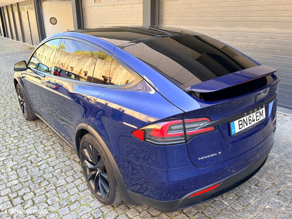 Tesla Model X P100D - 21