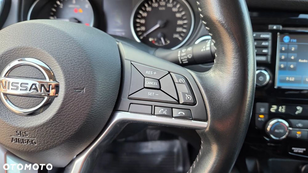 Nissan Qashqai 1.5 dCi N-CONNECTA - 27