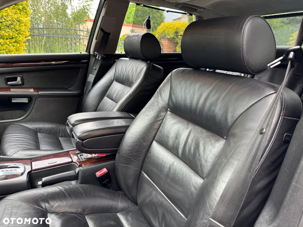 Audi A8 - 25