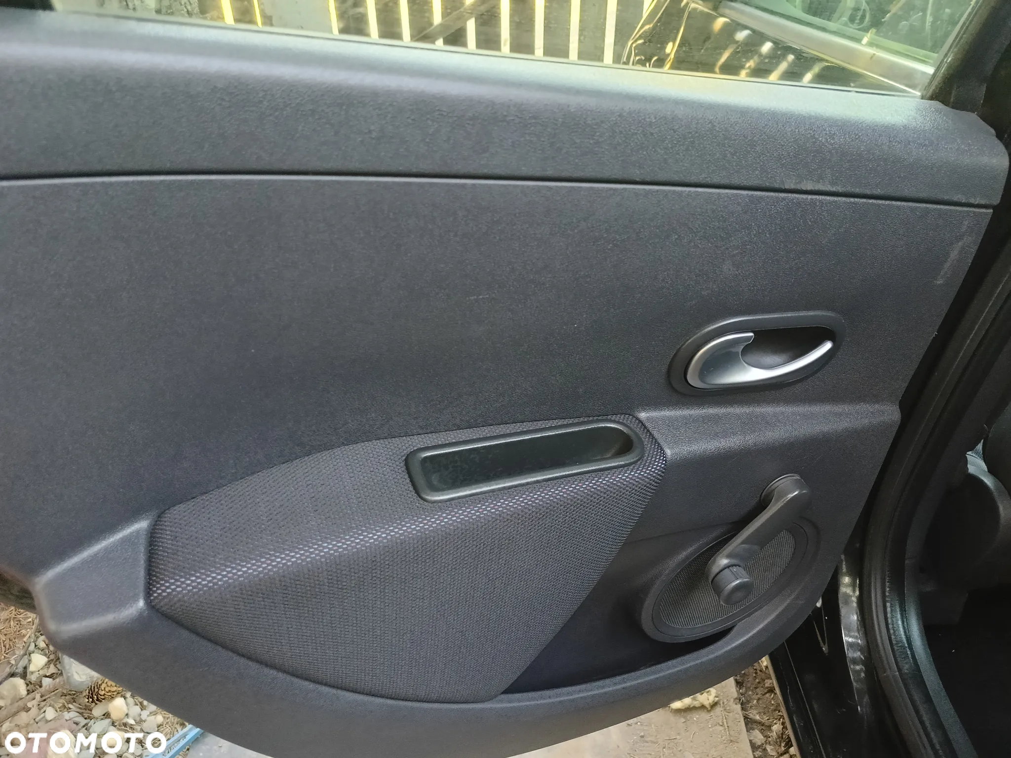 Renault Clio 1.5 dCi Alize - 12