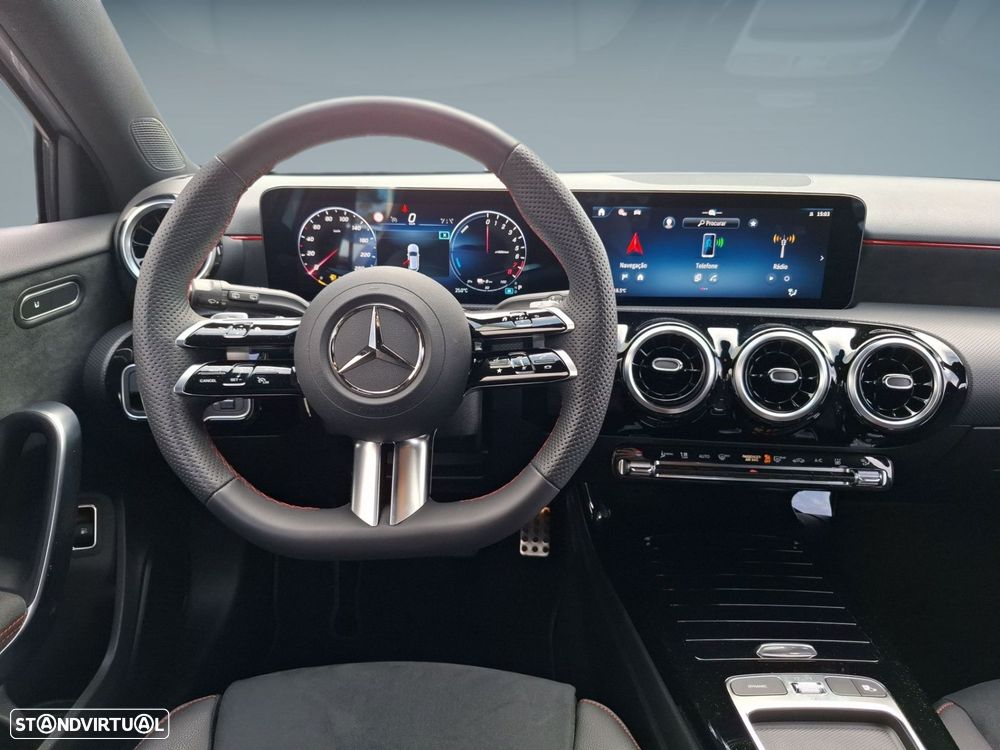 Mercedes-Benz A 250 e - 13