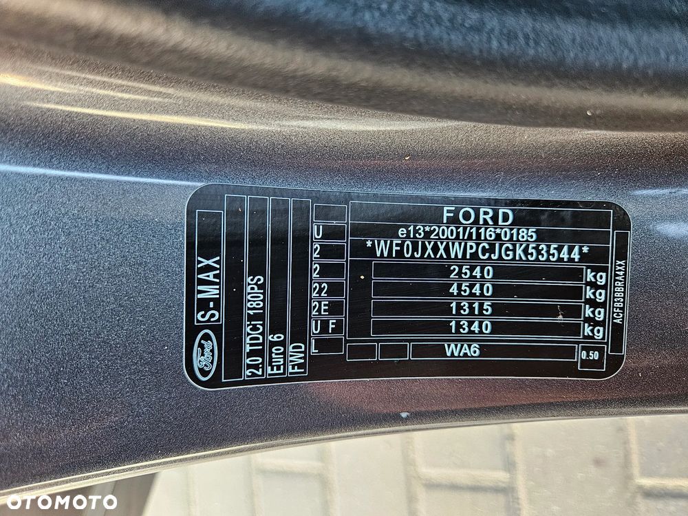 Ford S-Max 2.0 TDCi Titanium PowerShift - 12