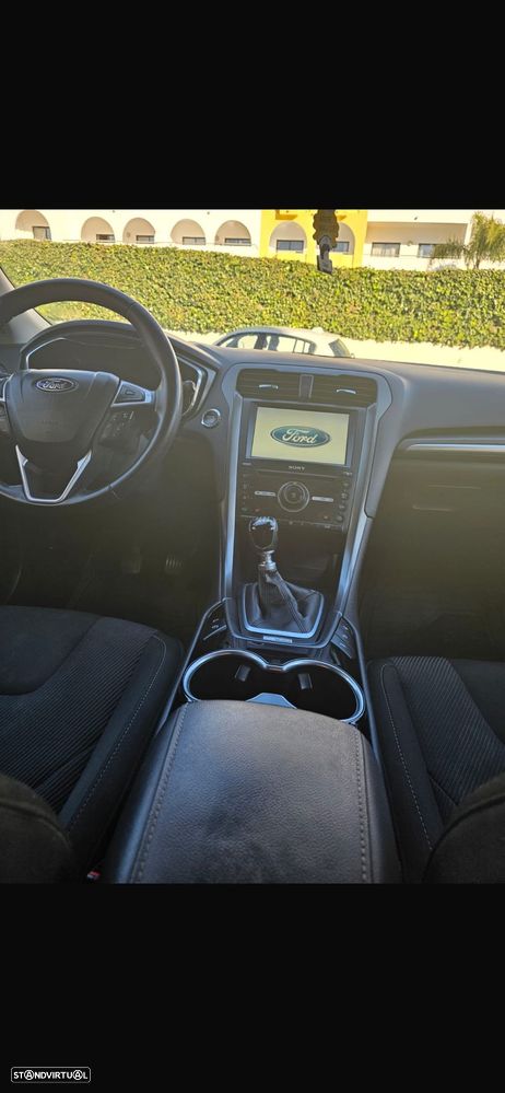 Ford Mondeo 1.5 TDCi Titanium ECOnetic - 4
