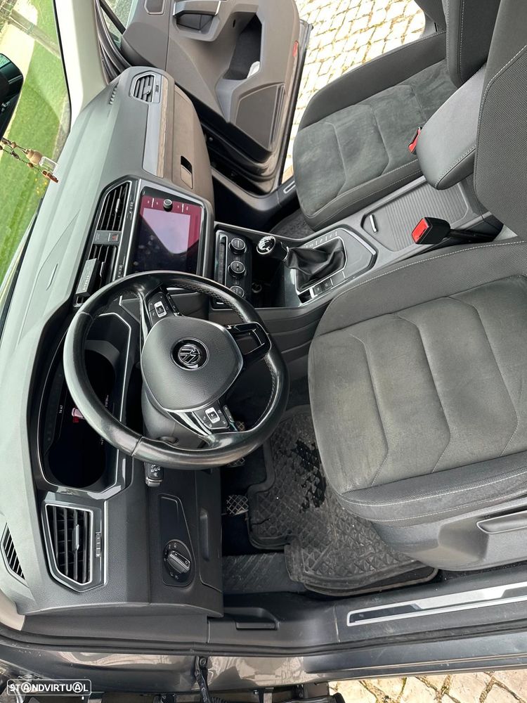 VW Tiguan 2.0 TDI R-Line - 7