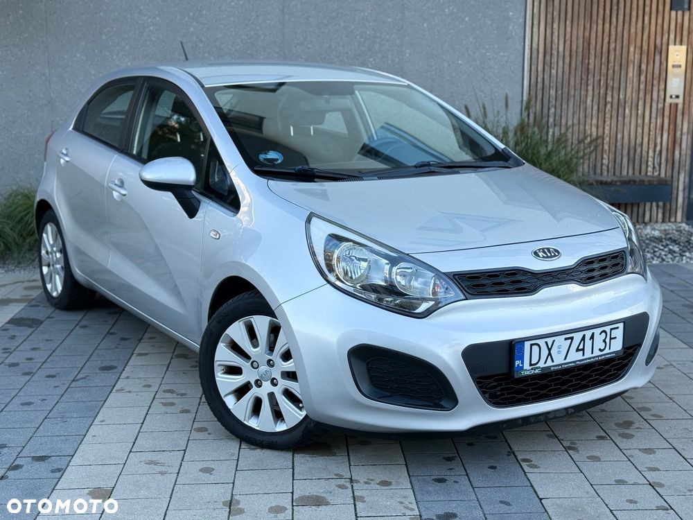 Kia Rio 2012 photo 3