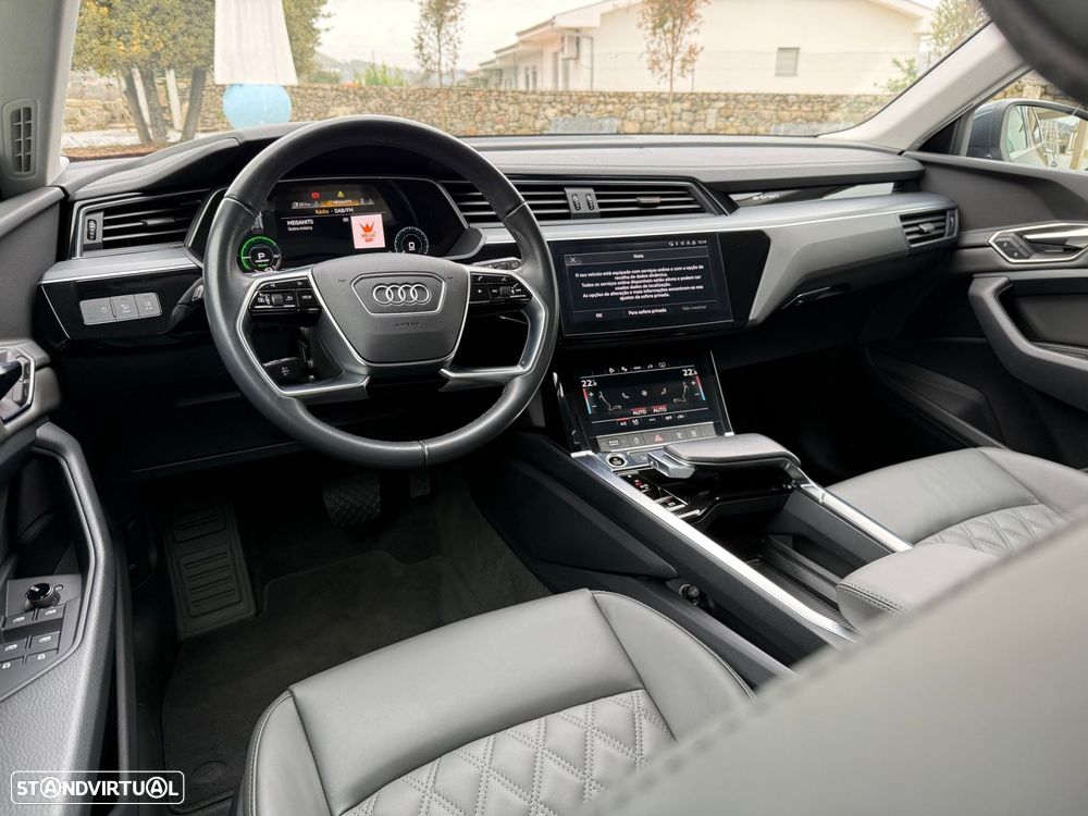 Audi Q8 e-Tron 55 quattro Advanced - 11